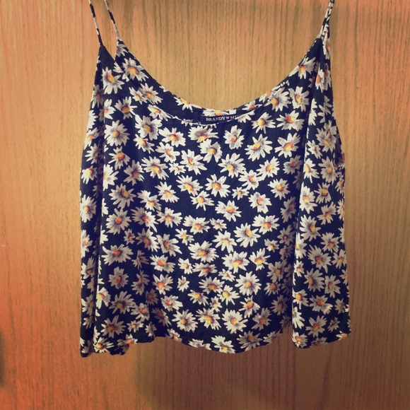 Brandy Melville daisy tank top - Picture 1 of 1
