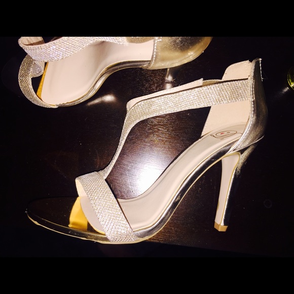 Classy Gold Heels