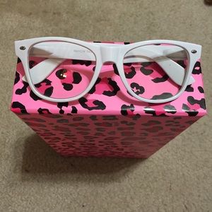 🚨 LAST CHANCE | Fashion Glasses w/ Clear Lens
