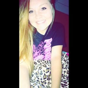 Meet your Posher, Mackenzie