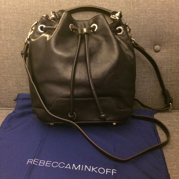 NWT Rebecca Minkoff Fiona Bucket Bag in Midnight