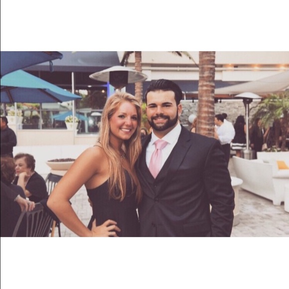 👻Get to know your Posher👻 - Picture 2 of 3