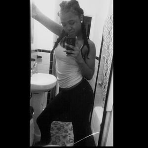 Meet your Posher, Tae