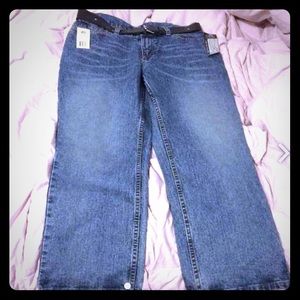 NWT Lee cropped jeans