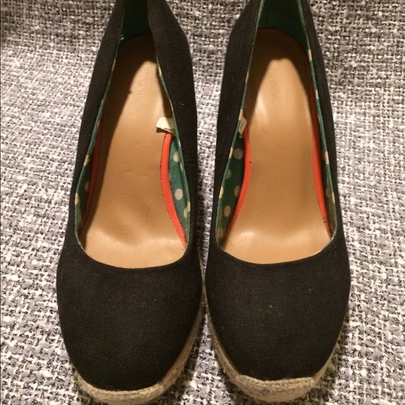 Merona Marguerite Closed Toe Wedge Heels