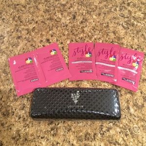 YOUNIQUE Moodstruck 3D Fiber Lashes w/ pureology