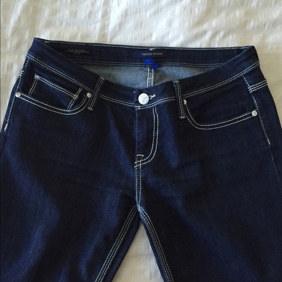 Vigoss Jeans white stitching
