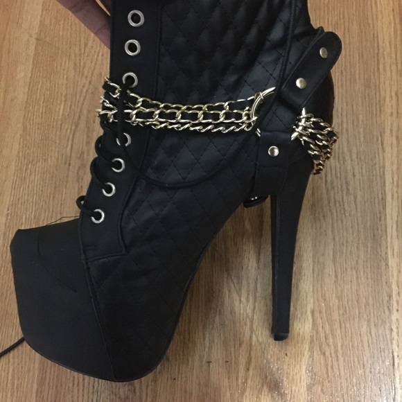 Booties - Picture 3 of 3