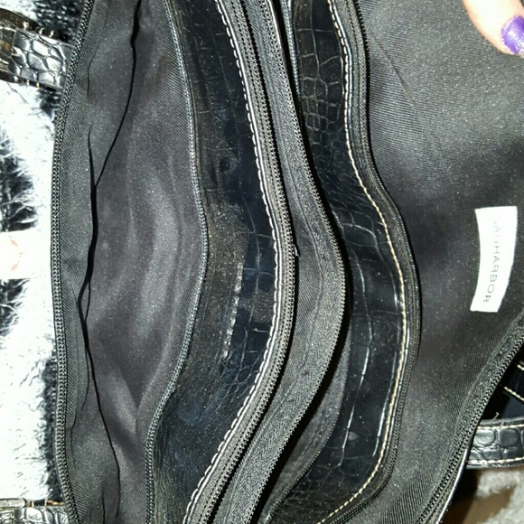 Purse - Picture 2 of 2