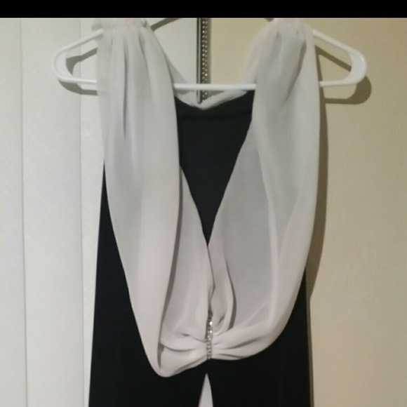 REDUCED Black and white Dress - Picture 1 of 4