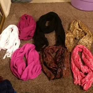 Scarfs