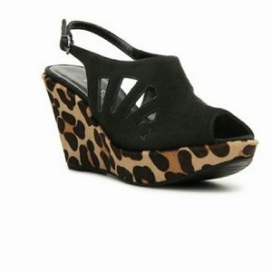 *SALE* NWOT Vaneli Black Suede Leopard Hair