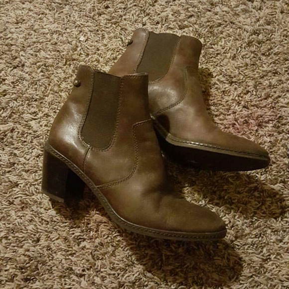 Anne Klein heel booties