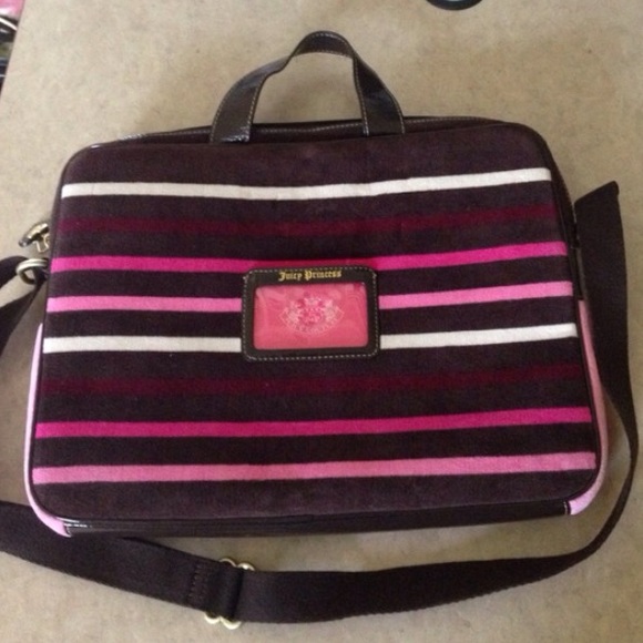🎉Host Pick🎉💌 Juicy Couture💌Laptop Velour Bag💌 - Picture 3 of 4