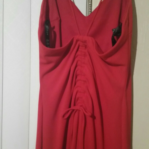 Dress - Picture 3 of 4