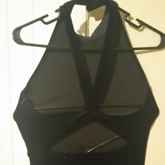 Dress - Picture 2 of 4