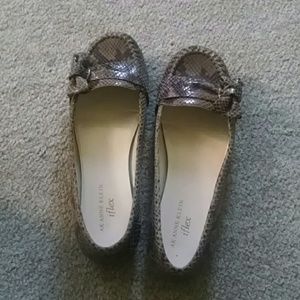 Anne Klien Flat Shoes