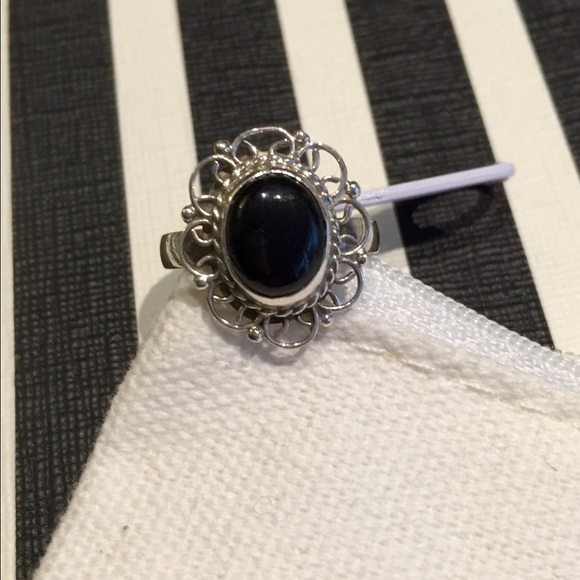 Sterling silver ring with black onyx center stone