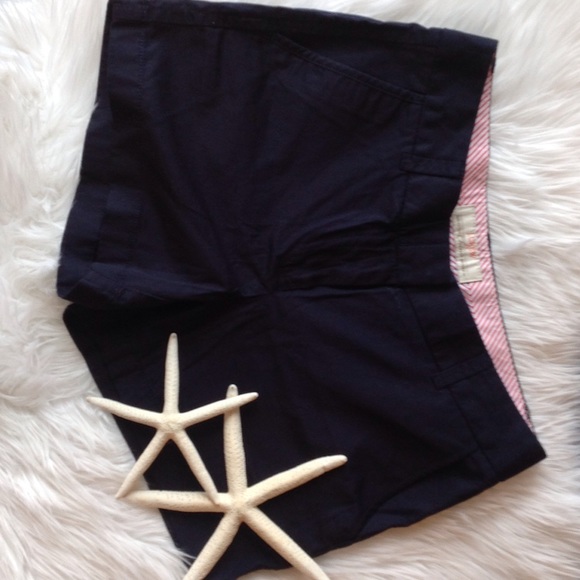 Classic navy chino shorts
