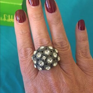 Premier Design party ring.