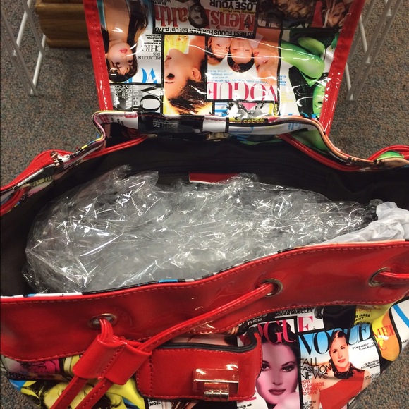 Magazine Bag - Picture 3 of 3