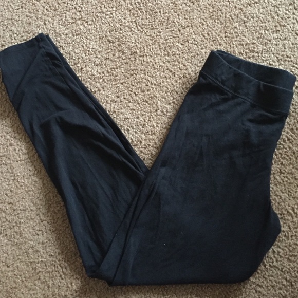 VS Pink. black leggings