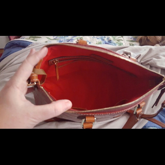 Dooney & Bourke bag
