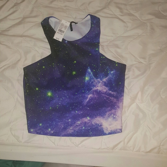 SOLD🚫NWT Nollie crop top🚫SOLD