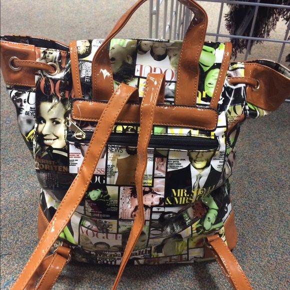 Magazine Bag - Picture 2 of 3