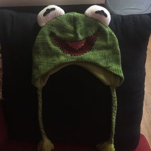 Kermit the frog winter hat