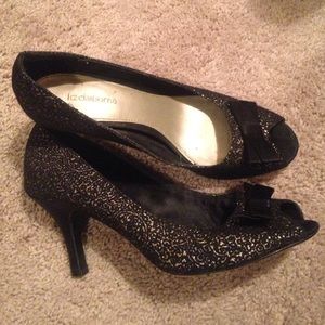Beautiful shoes looking for a new home!