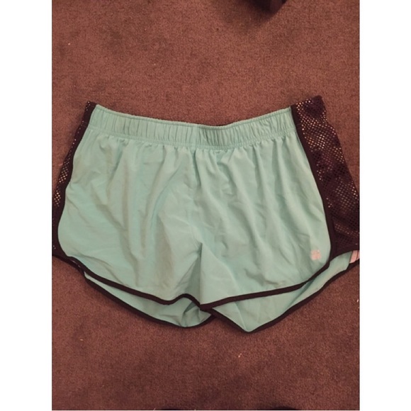 Victoria Secret running shorts - Picture 1 of 2