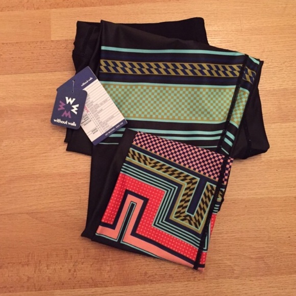Urban Outfitters Without Walls Run Tight Leggings - Picture 3 of 4