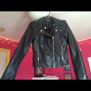 Leather jacket (black)