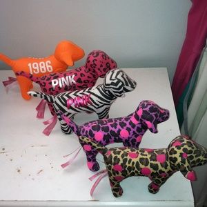 Victoria's Secret PINK dogs