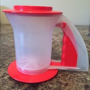 Tupperware Sift 'N Style Sifter