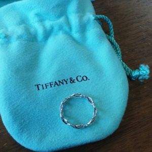Tiffany Infinity narrow band ring