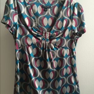 Gray, teal, and maroon patterned top