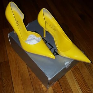 Aldo point toe pumps
