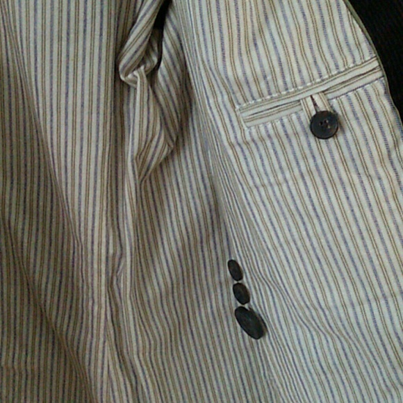 Jacket - Picture 2 of 4