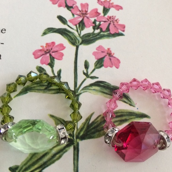 Pink and Green Beaded stretchy rings