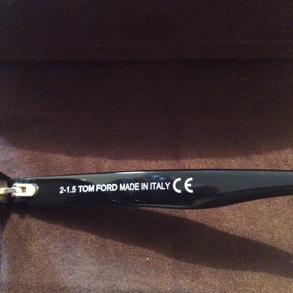 LUCHO Tom Ford Sunglasses: In great condition - Picture 2 of 4