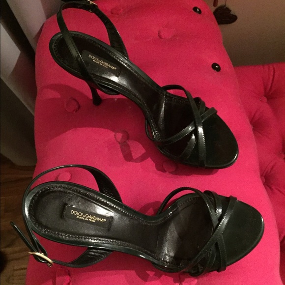 Authentic Dolce and Gabbana - Picture 4 of 4