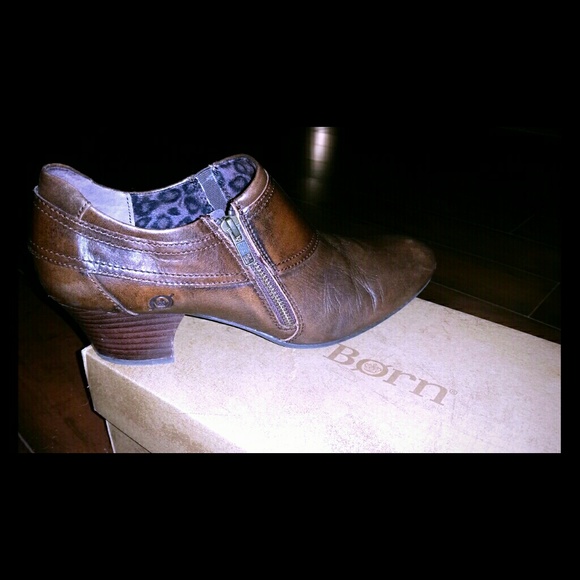 Born Shoes - Leather Booties