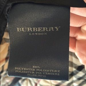 [SOLD] Burberry "Constance Coat" Continued Listing