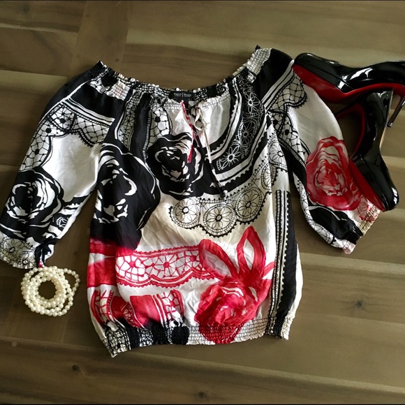 White House Black Market silky shirt. Gorgeous!