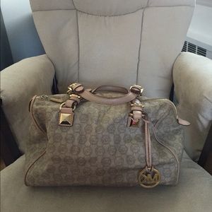 Michael Kors bag