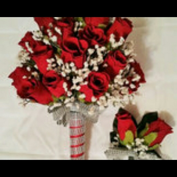 Red rose bridal bouquet with matching boutonniere