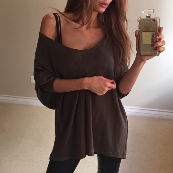• SOLD• Soft Olive Dolman Top L - Picture 4 of 4