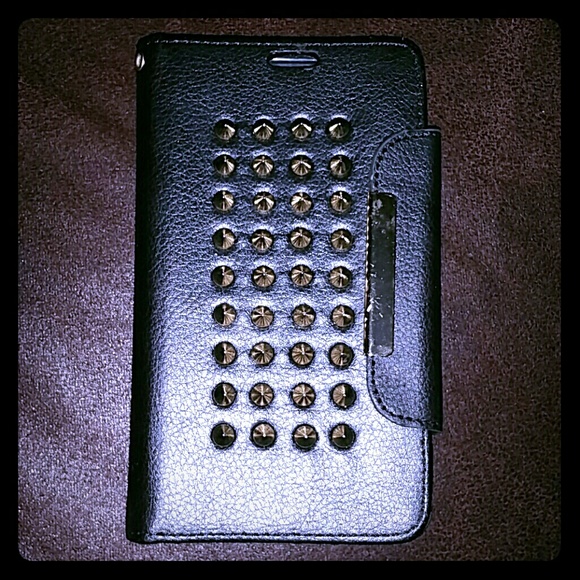 Black Note 3 Spiked Case